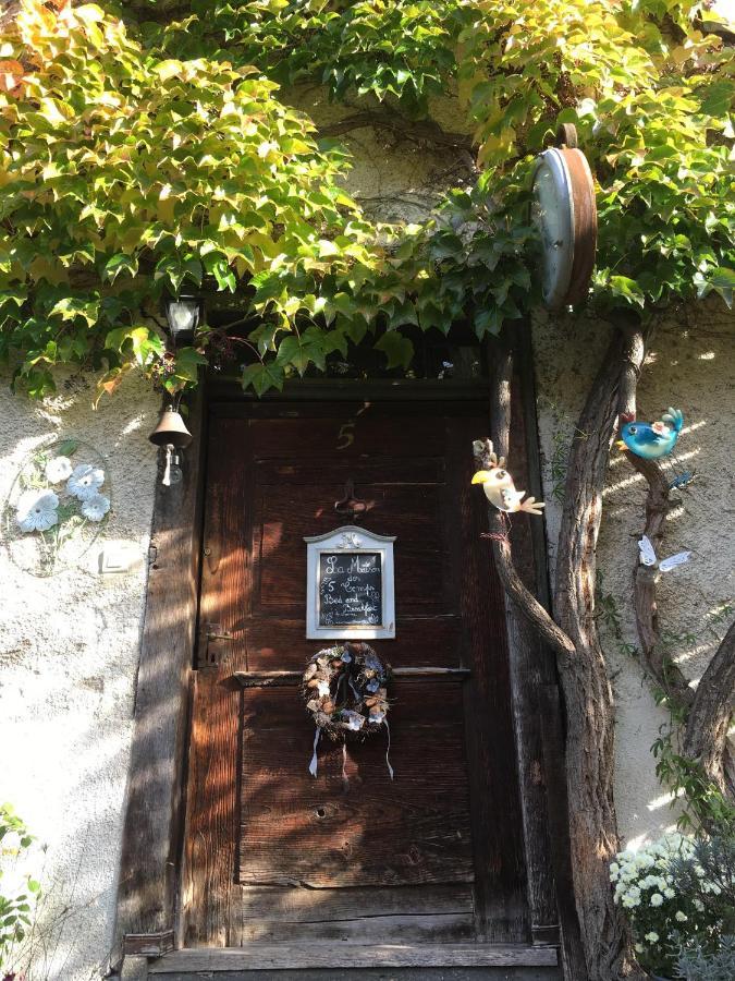 B&B De Charme La Maison Des 5 Temps Ferrette Bagian luar foto